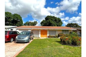 2431 Sabal Palm Dr, Miramar