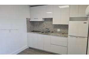 5655 Johnson St 5 Hollywood, FL 33021 - MLS#A11903836