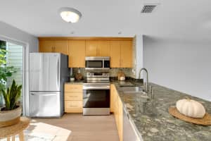 1897 Ne 15th Ave Fort Lauderdale, FL 33305 - MLS#A11903849