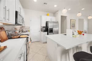 4103 Black Olive Ln Hollywood, FL 33021 - MLS#A11903857