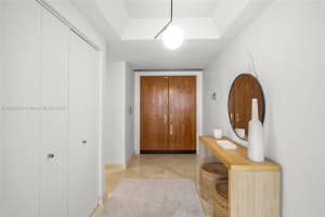 20281 E Country Club Dr M1 Aventura, FL 33180 - MLS#A11903873