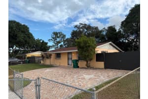 3834 NW 209th St, Miami Gardens, FL 33055, Sold 12/05/25