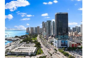 398 Ne 5th St 2602 Miami, FL 33132 - MLS#A11903933