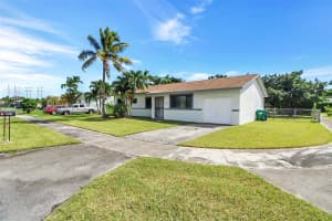 13224 Sw 253rd Ter Homestead, FL 33032 - MLS#A11903938
