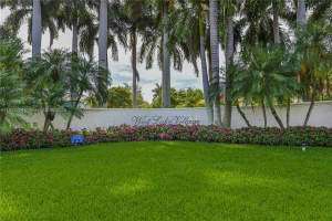 1275 Yellowheart Way 1275 Hollywood, FL 33019 - MLS#A11903974