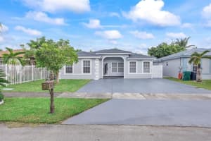 13269 Sw 278th St 13269 Homestead, FL 33032 - MLS#A11903990