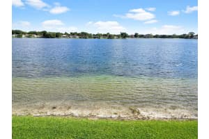 19233 Nw 64th Ct Hialeah, FL 33015 - MLS#A11903998