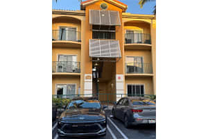 7350 Nw 114th Ave 301 Doral, FL 33178 - MLS#A11904017