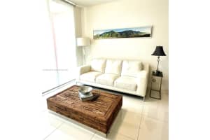 7661 Nw 107th Ave 406 Doral, FL 33178 - MLS#A11904043