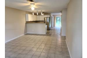 395 Se Norfolk Blvd 395 Stuart, FL 34997 - MLS#A11904056