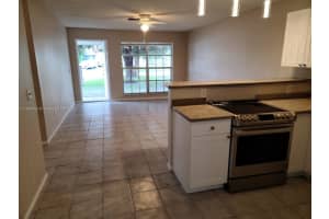 395 Se Norfolk Blvd 395 Stuart, FL 34997 - MLS#A11904056