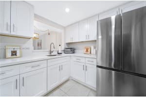 8005 SW 107th Ave APT 122, Miami, FL 33173, - MLS#A11904057