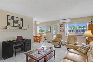 1015 Sw 11th Ave 11k Hallandale Beach, FL 33009 - MLS#A11904067