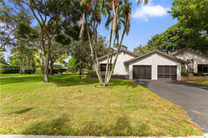 3753 N Arelia Dr N Delray Beach, FL 33445 - MLS#A11904076