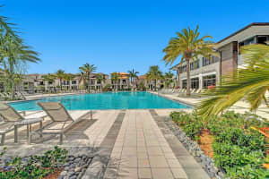 4614 Nw 83rd Path . Doral, FL 33166 - MLS#A11904081