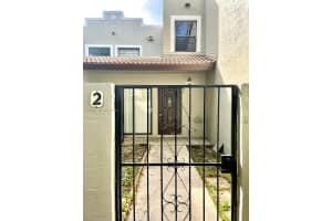 10445 SW 154th Ct APT 2, Miami, FL 33196, - MLS#A11904082