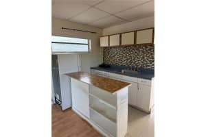 602 Sw 8th Ave 1 Hallandale Beach, FL 33009 - MLS#A11904101