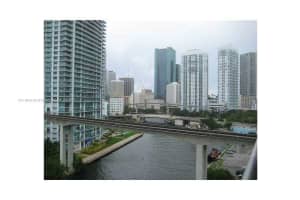 690 Sw 1 Ct 1211, Miami