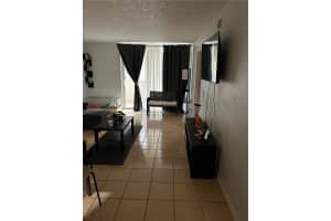 10090 Nw 80th Ct 1340 Hialeah Gardens, FL 33016 - MLS#A11904124