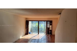 980 Nw N River Dr 27 Miami, FL 33136 - MLS#A11904131