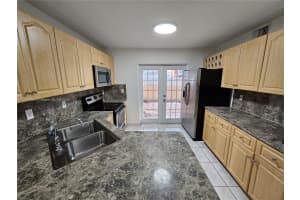 10915 W Okeechobee Rd 102 Hialeah Gardens, FL 33018 - MLS#A11904154