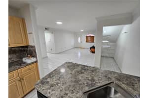 10915 W Okeechobee Rd 102 Hialeah Gardens, FL 33018 - MLS#A11904154