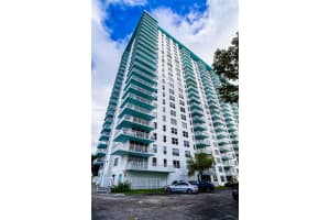 301 174th St 2208 Sunny Isles Beach, FL 33160 - MLS#A11904263