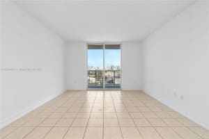 1 Glen Royal Pkwy 801 Miami, FL 33125 - MLS#A11904401