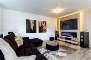 10467 W 34th Ct Hialeah, FL 33018 - MLS#A11904447