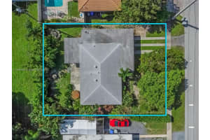 740 Ne 8th St Pompano Beach, FL 33060 - MLS#A11904459