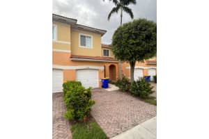 5067 Se Mariner Garden Cir 5067 Stuart, FL 34997 - MLS#A11904474