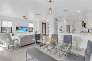 6035 Nw 104th Path Doral, FL 33178 - MLS#A11904478