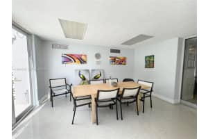 1670 Bay Rd APT 2B, Miami Beach, FL 33139, - MLS#A11904512