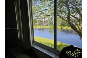 1103 Nw 58th Ter 321, Sunrise