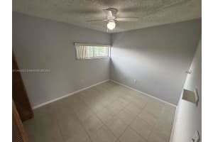 5611 W 25th Ct 11-a Hialeah, FL 33016 - MLS#A11904542