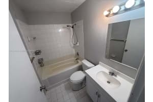 5611 W 25th Ct 11-a Hialeah, FL 33016 - MLS#A11904542