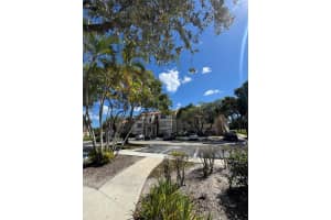 3400 N Pinewalk Dr N 918 Margate, FL 33063 - MLS#A11904564