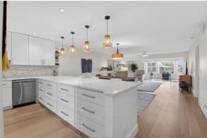 1520 Nw 19th Ter 102, Delray Beach