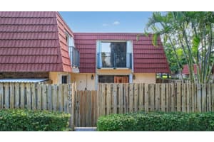 9927 Nw 6th Pl Plantation, FL 33324 - MLS#A11904579