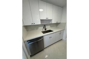 2418 Polk St 104 Hollywood, FL 33020 - MLS#A11904602