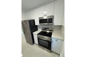 2418 Polk St 104 Hollywood, FL 33020 - MLS#A11904602