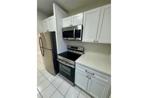 2418 Polk St 206 Hollywood, FL 33020 - MLS#A11904609