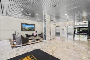 3675 N Country Club Dr 210 Aventura, FL 33180 - MLS#A11904669