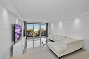 3140 S Ocean Dr 1011 Hallandale Beach, FL 33009 - MLS#A11904683