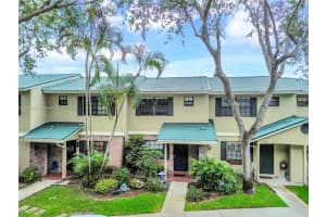 502 Westree Ln, Plantation