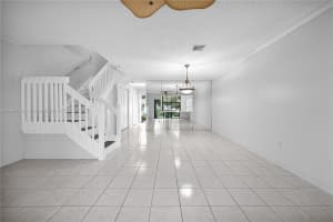502 Westree Ln Plantation, FL 33324 - MLS#A11904695
