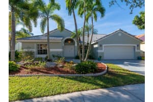 642 Heritage Dr 0 Weston, FL 33326 - MLS#A11904717