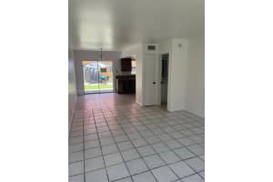 2520 Nw 52nd Ave 21c Lauderhill, FL 33313 - MLS#A11904749