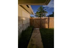3628 Sw 14th St 1-2 Fort Lauderdale, FL 33312 - MLS#A11904814