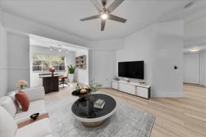 2516 Centergate Dr 303 Miramar, FL 33025 - MLS#A11904816